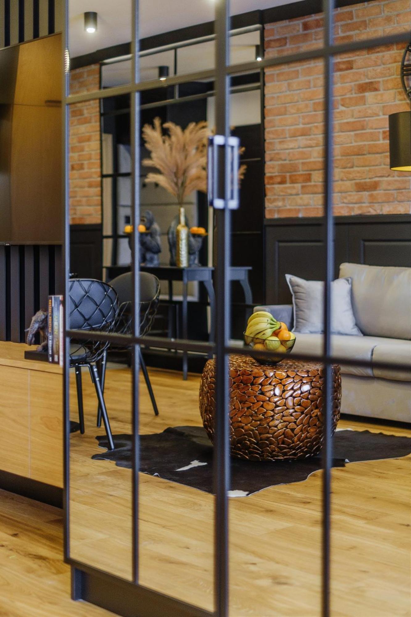 Chicago Apartment